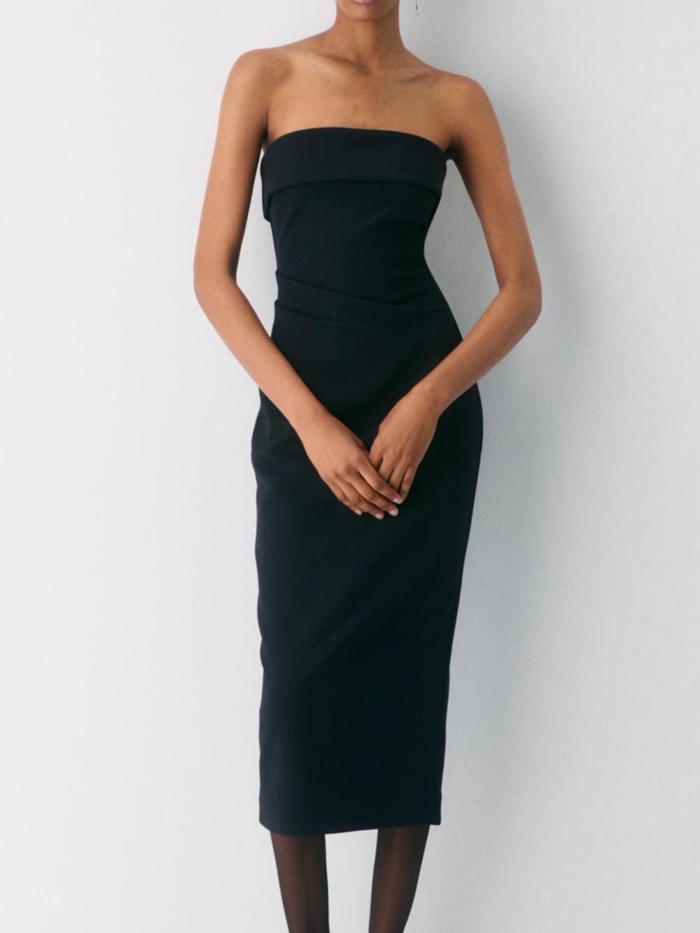 Babaton FigureKnit™ Eyecatcher Dress XS Black